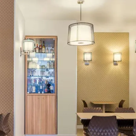 Hotel Mercure Opera Lafayette 4*