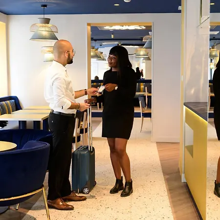Mercure Opera Lafayette Hotel