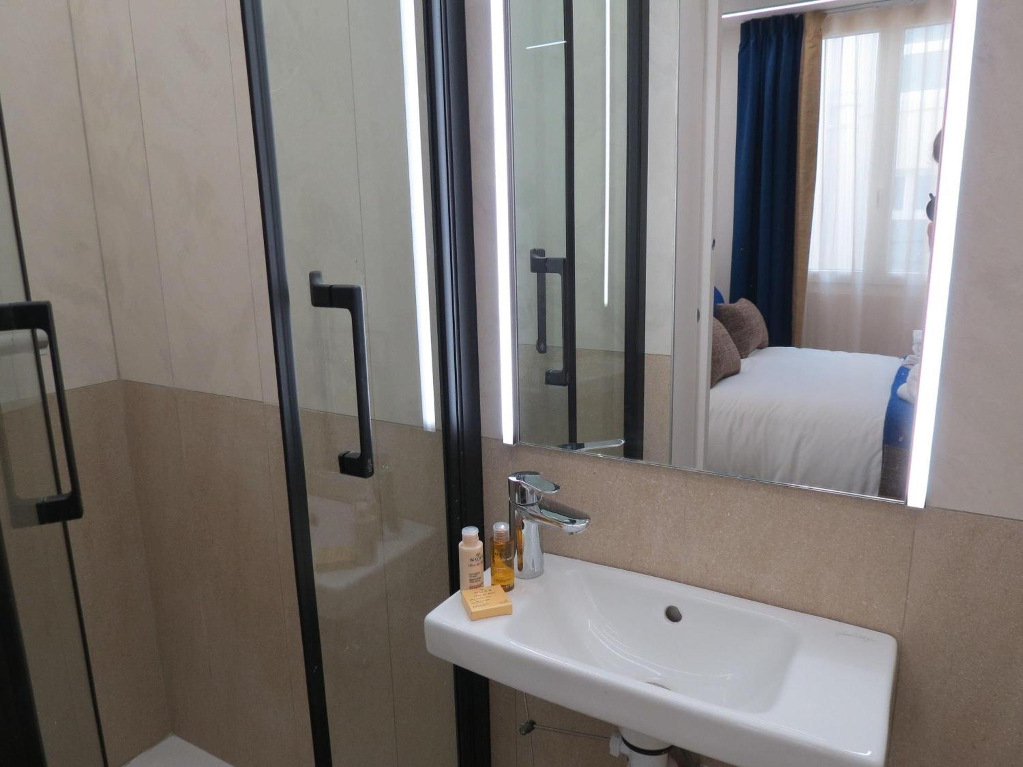 Hotel Mercure Opera Lafayette 4*