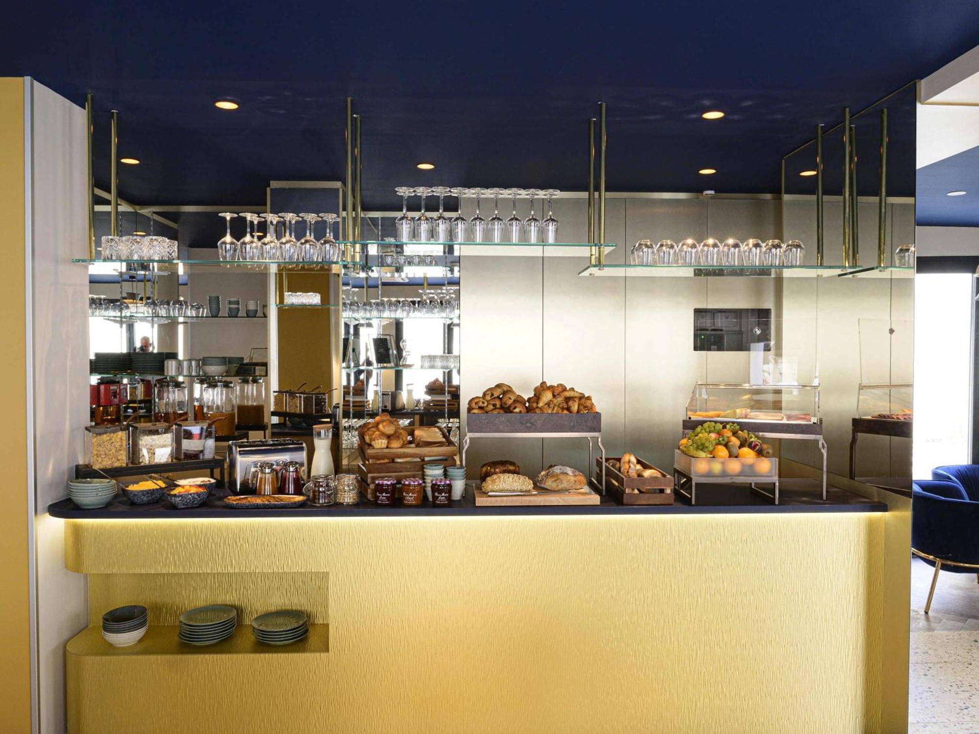 Mercure Opera Lafayette 4*